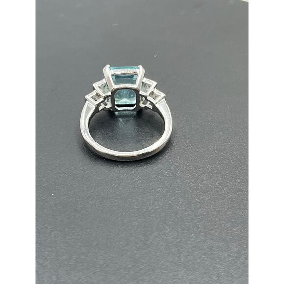Designer Sterling Silver Emerald Cut Stimulated Blue CZ Stone Solitaire Ring 8.5 - Picture 13 of 13